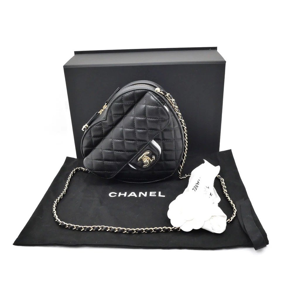 CHANEL Matelassé Heart Shape Lambskin included