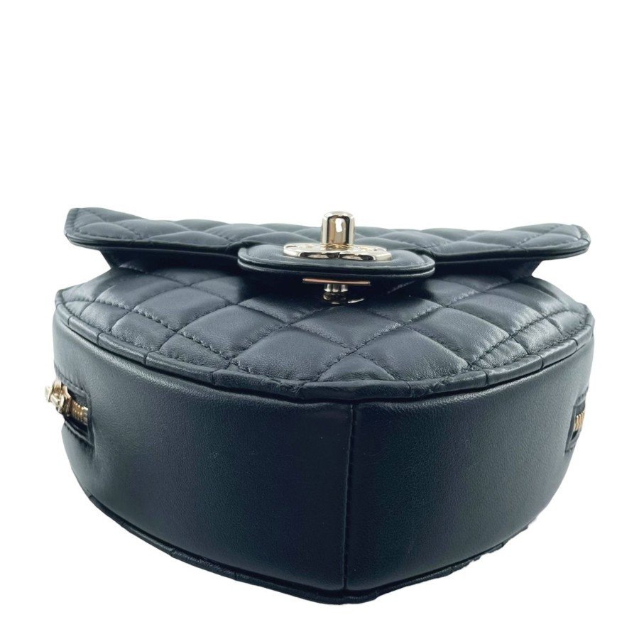 CHANEL Matelassé Heart Shape Lambskin bottom view