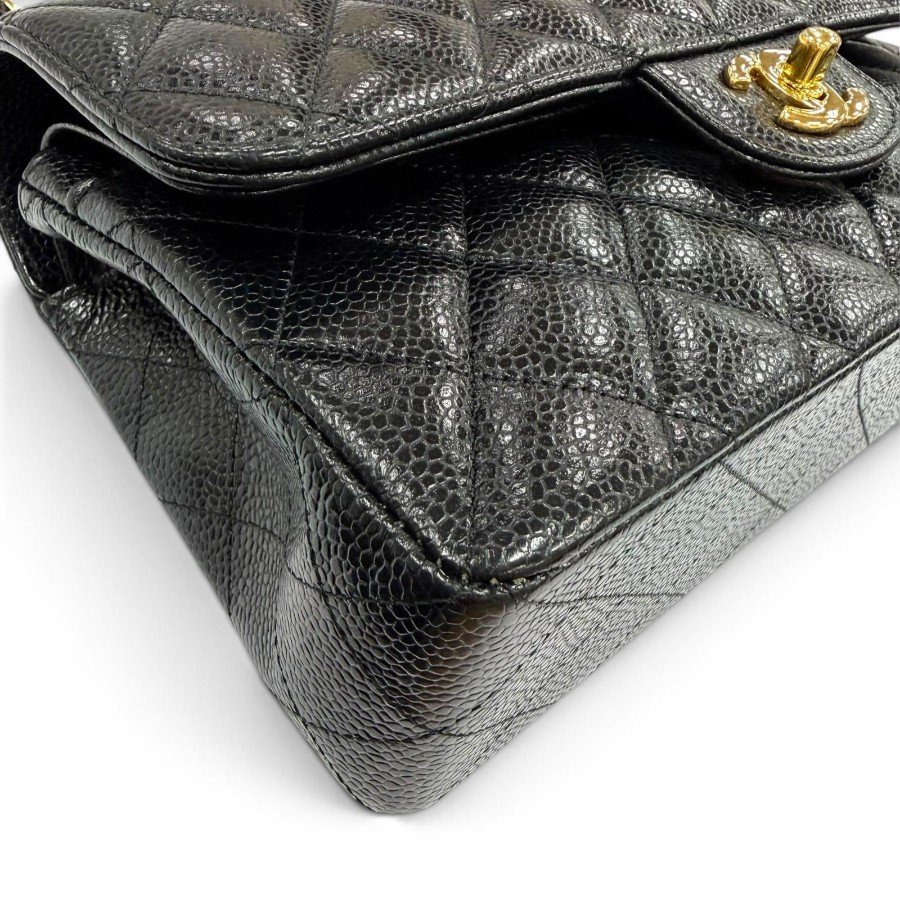 Chanel A01113 Matelassé Black corner