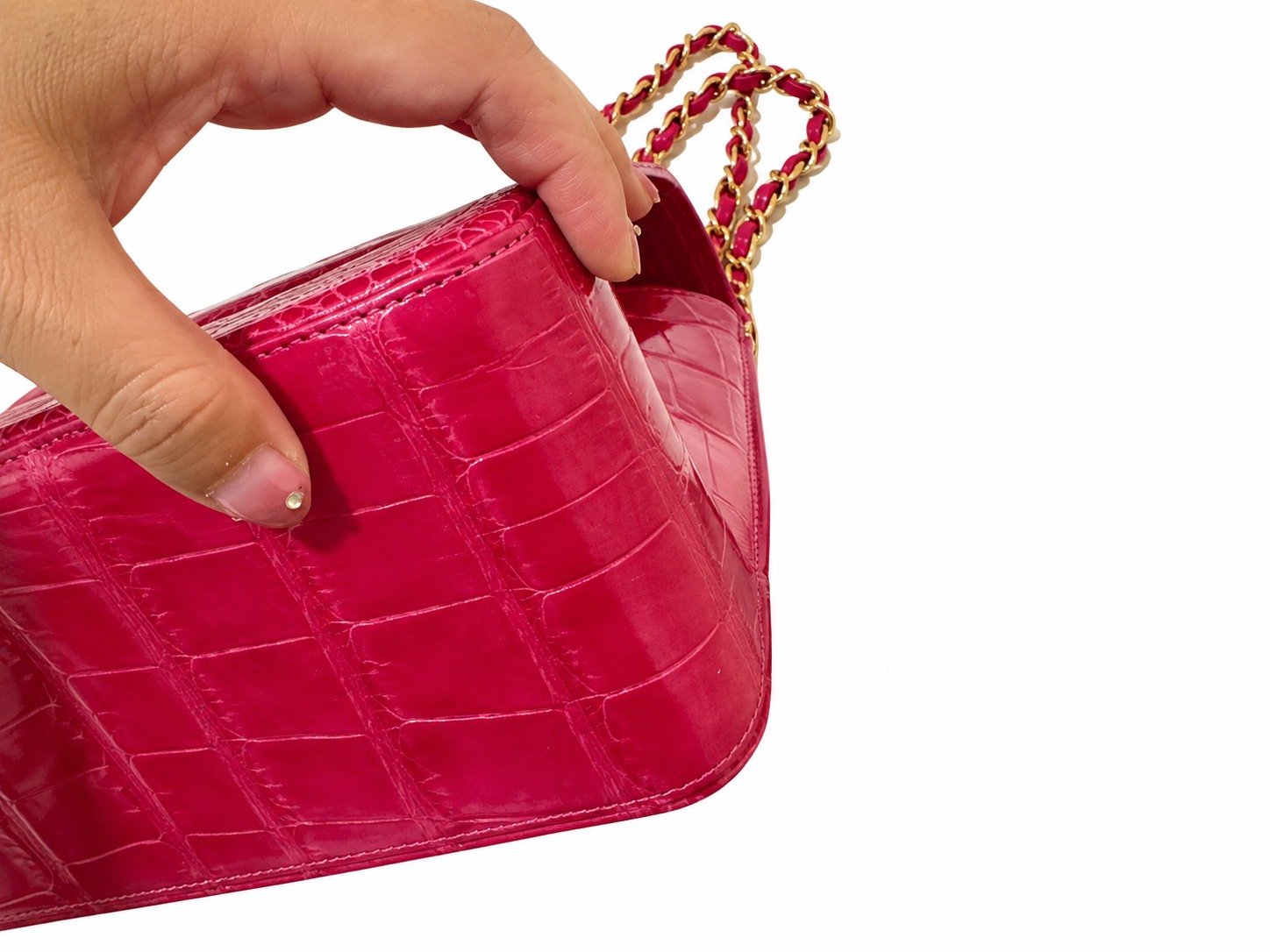 Chanel Jumbo Hot Pink Alligator Double Flap Bag – Rare Luxury - Image 7