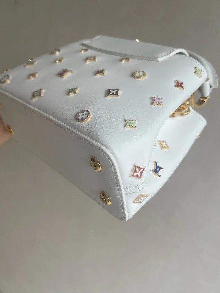 Louis Vuitton Capucines Mini White Takashi Murakami corner 5