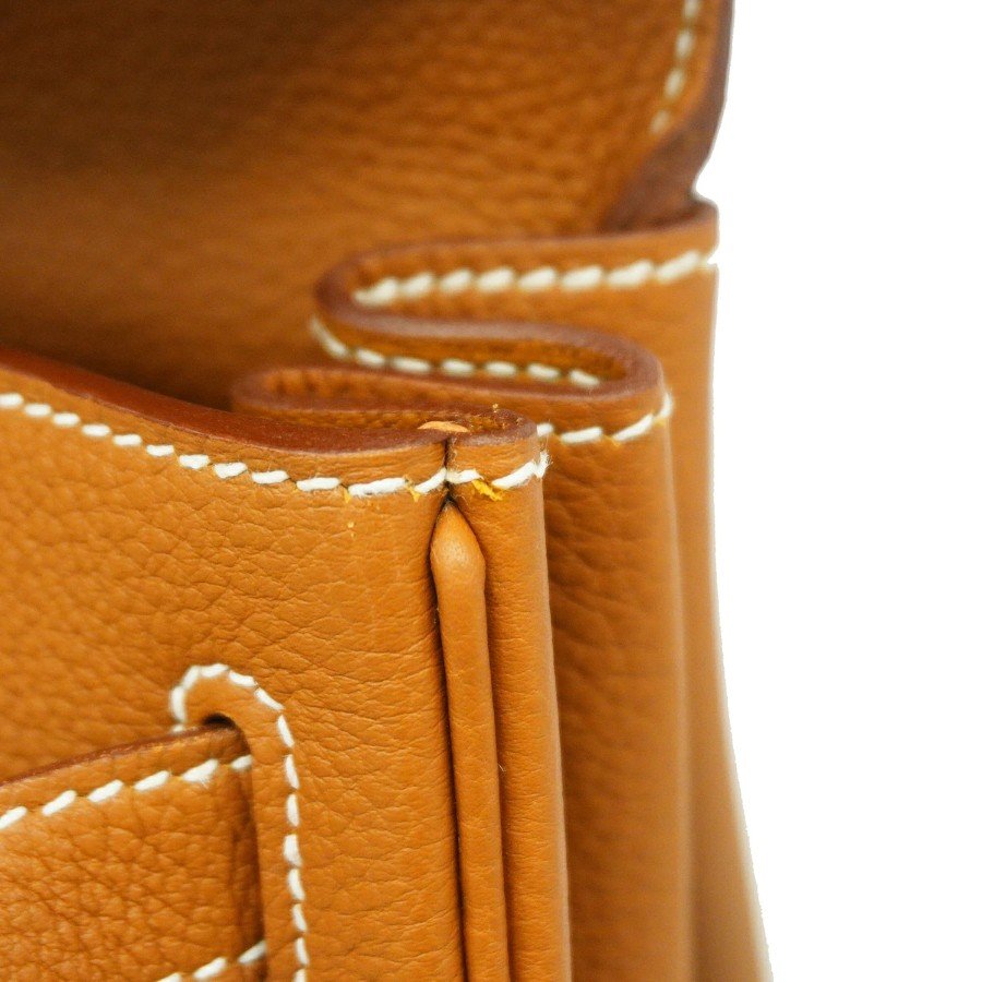 Hermes Kelly 28 Gold Togo Gold Hardware leather detail