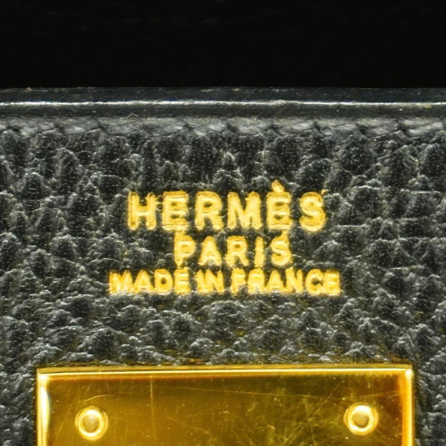 Hermes Kelly 32 Ardennes Black Gold Hardware logo