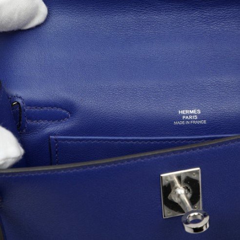 Hermes Kelly Pochette Bleu Electrique Swift inside logo
